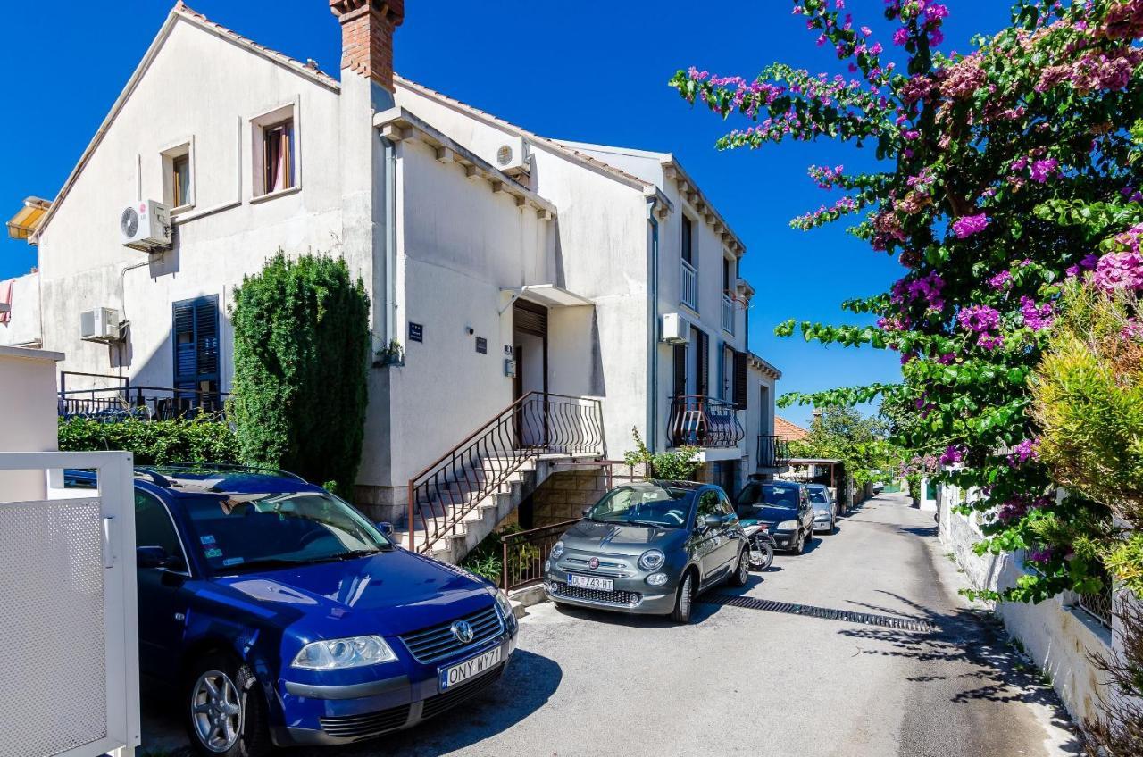 Bruna Guest house 3*